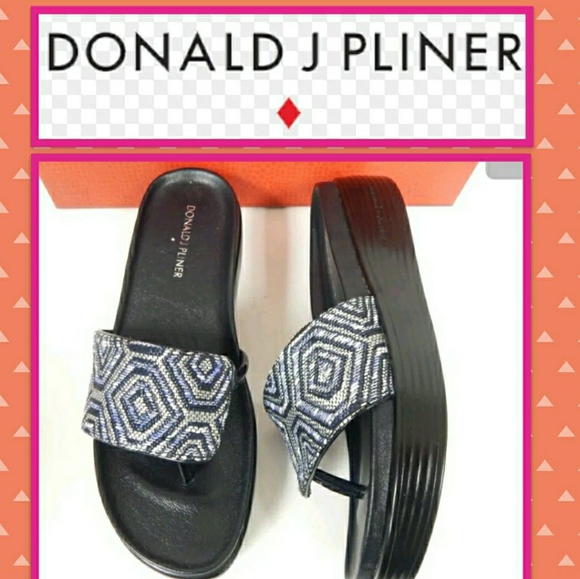 donald pliner fiji platform hidden thong sandal
